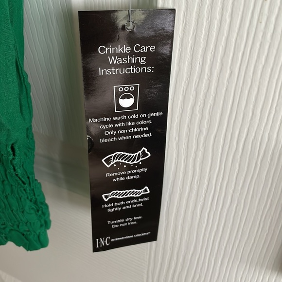 INC Women’s Crinkle Top - Picture 6 of 10